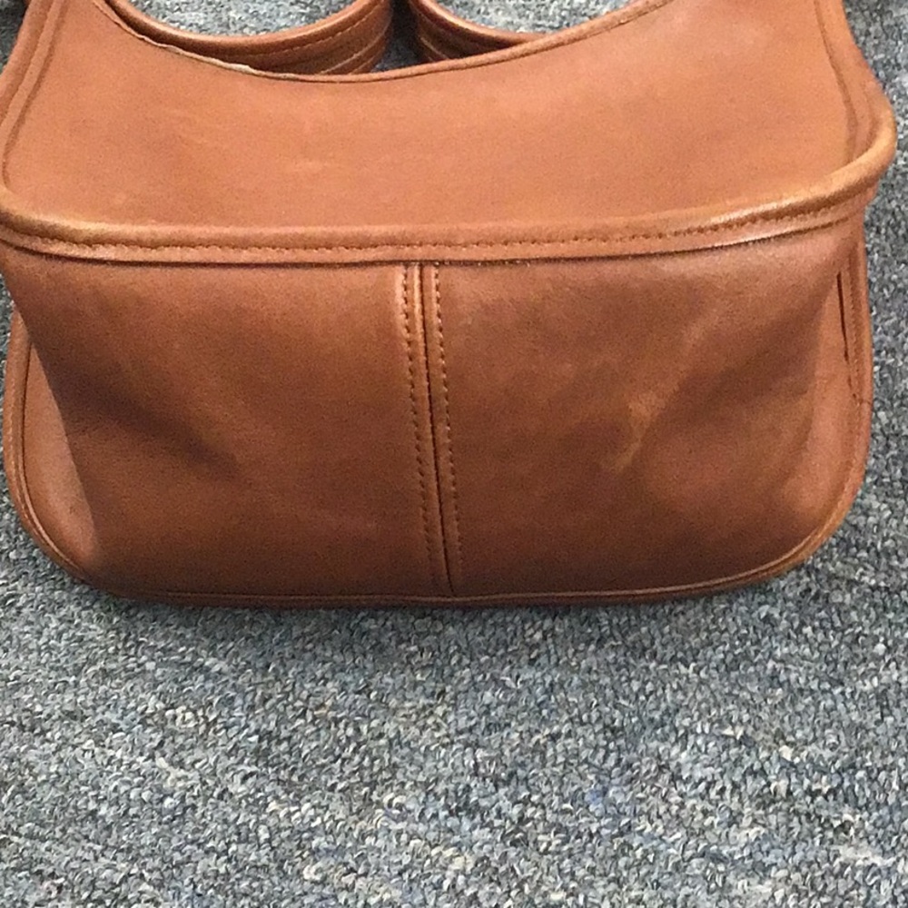Vintage Coach Tan Leather Messenger Bag - Picture 3 of 7